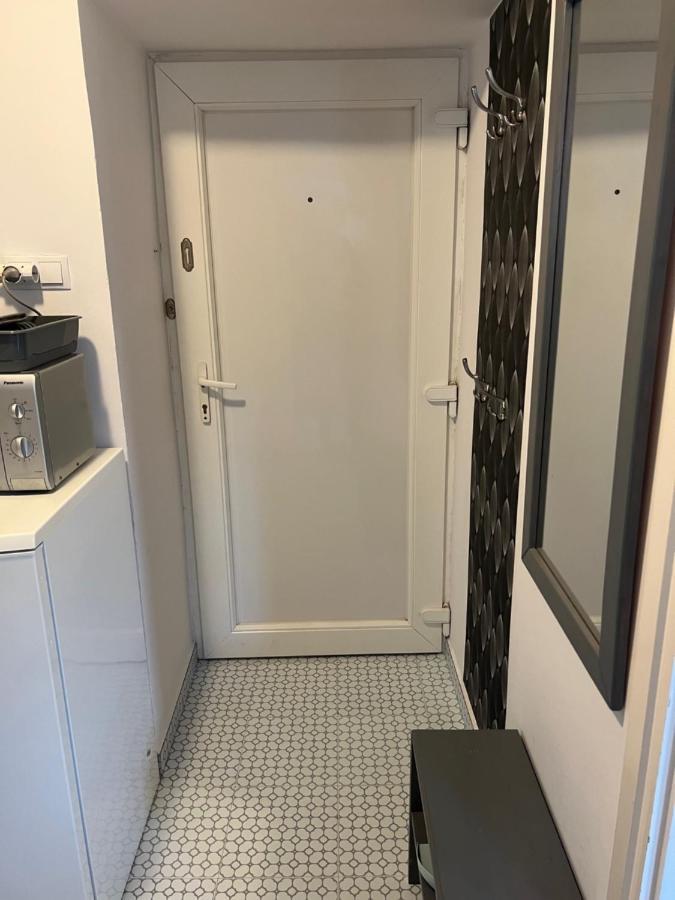 Belvarosi Apartman Eger Luaran gambar
